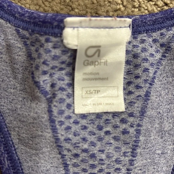 GAP Women's Blue Racerback Tank - Picture 2 of 4